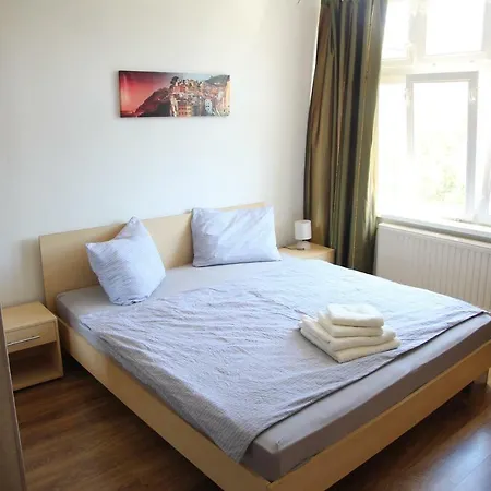 Apartment V Centru Mesta *